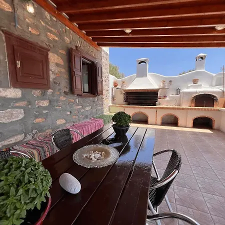 πέτρινο στη σύρο アパート Agros (Syros)