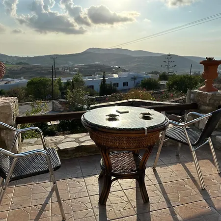 πέτρινο στη σύρο Apartment *